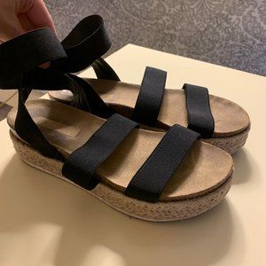 Steve Madden Kimmie Black - Size 9